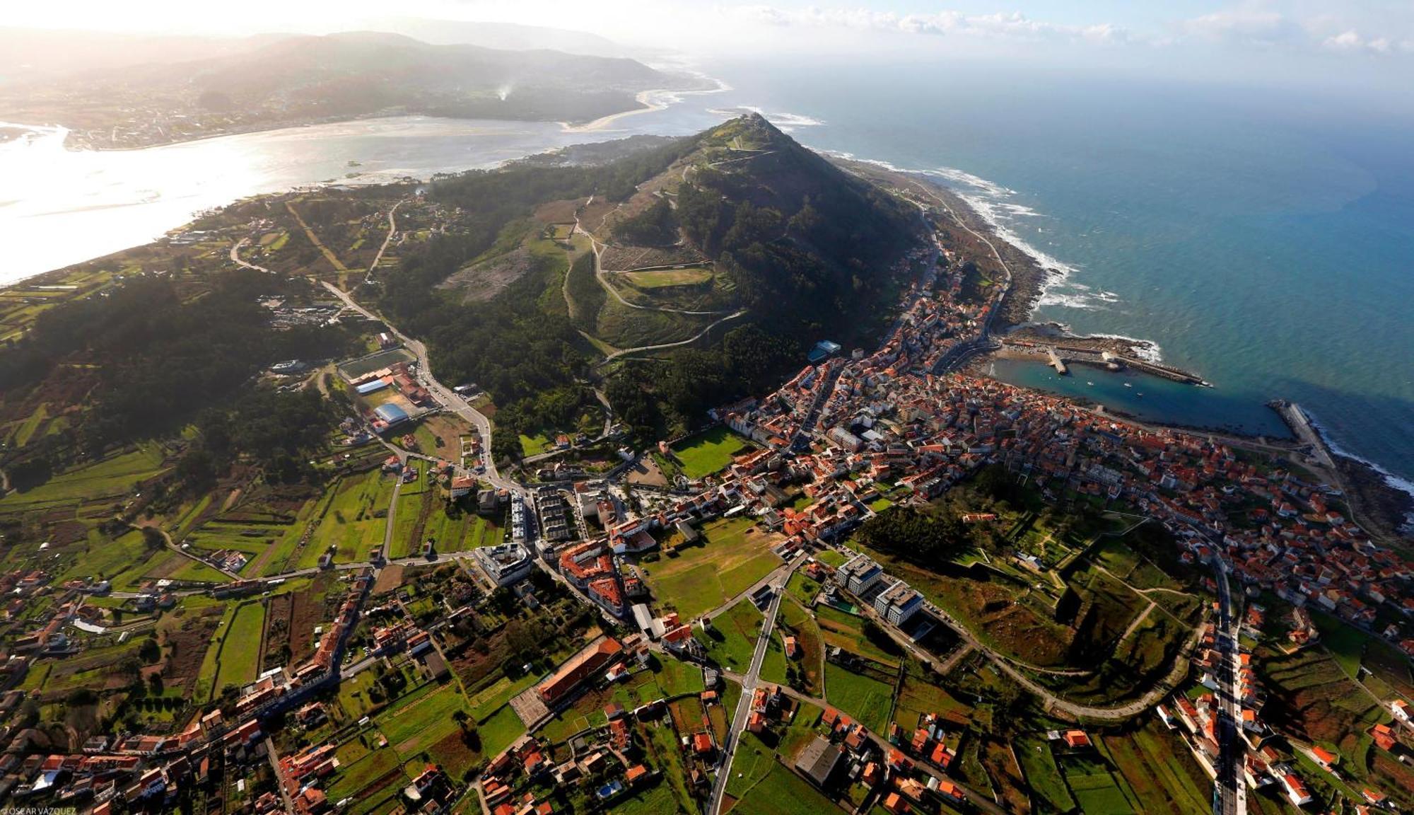 Apartamento Para 5 Con Vistas A Portugal Appartement A Guarda Buitenkant foto