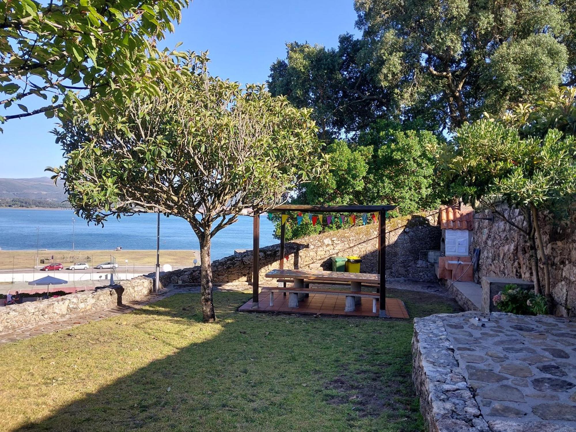 Apartamento Para 5 Con Vistas A Portugal Appartement A Guarda Buitenkant foto
