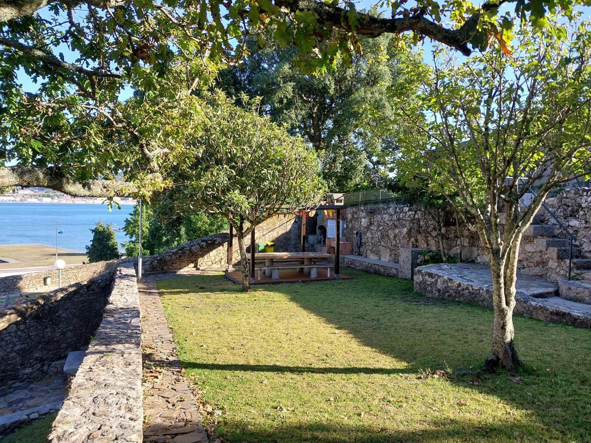 Apartamento Para 5 Con Vistas A Portugal Appartement A Guarda Buitenkant foto